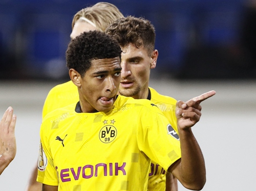 多次陷入混 多次陷入混