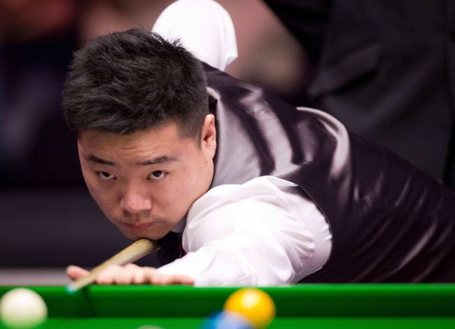 在黑暗中汇 在黑暗中汇