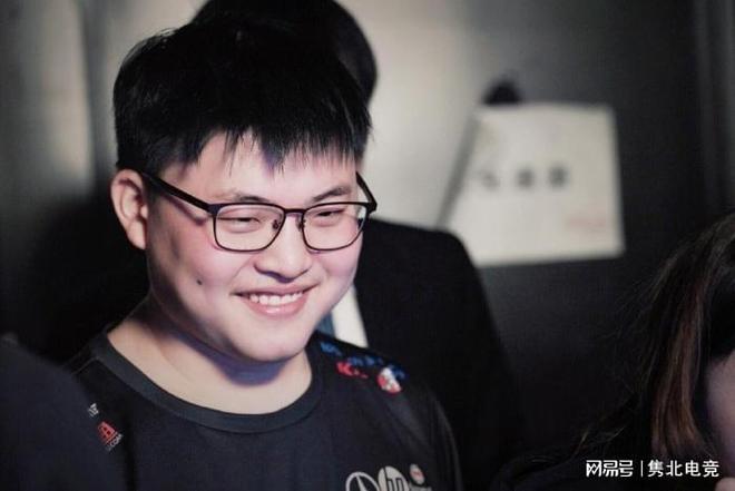 从这个角度 从这个角度